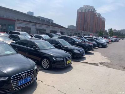 买车容易卖车难 二手车市场为何难容新能源汽车？
